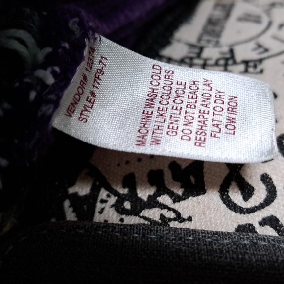 Vintage sweater size small - Picture 11 of 13